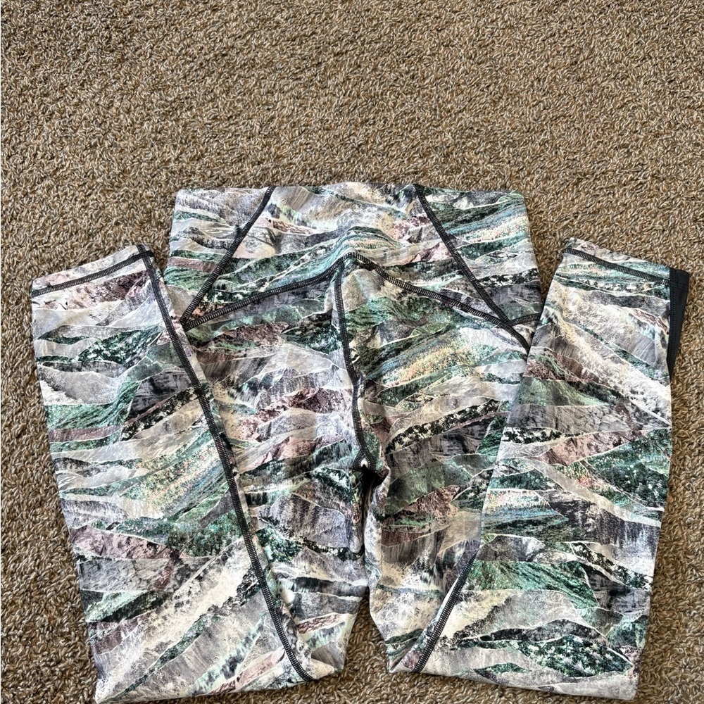 Lululemon Athletica Green and Black Leggings